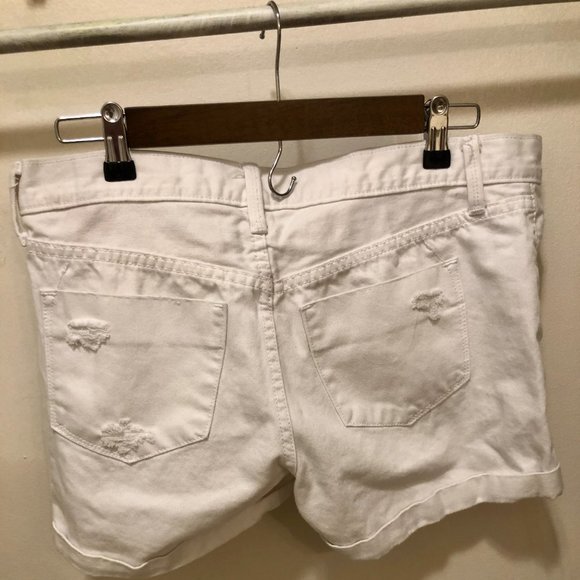 White Boyfriend Midi Distressed Shorts size 4 - Picture 3 of 3